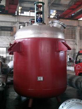 蒸汽加熱反應(yīng)釜、導(dǎo)熱油循環(huán)加熱反應(yīng)釜 