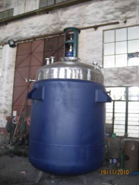 蒸汽加熱反應(yīng)釜、導(dǎo)熱油循環(huán)加熱反應(yīng)釜 