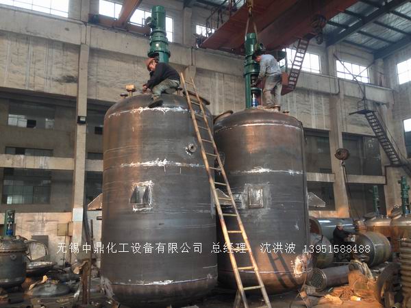 蒸汽加熱反應(yīng)釜、導(dǎo)熱油循環(huán)加熱反應(yīng)釜 