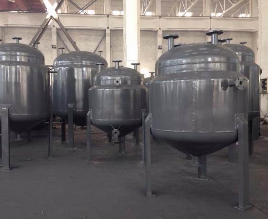 夾套保溫儲罐（立式儲罐、臥式儲罐）