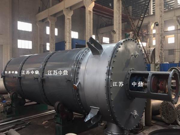 刮板薄膜蒸發(fā)器工藝及制造現(xiàn)場(chǎng)